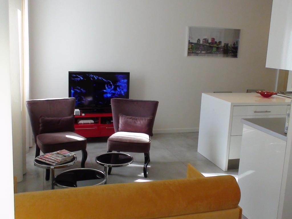 Apartment Rue Des Francs Bourgeois - Marais *